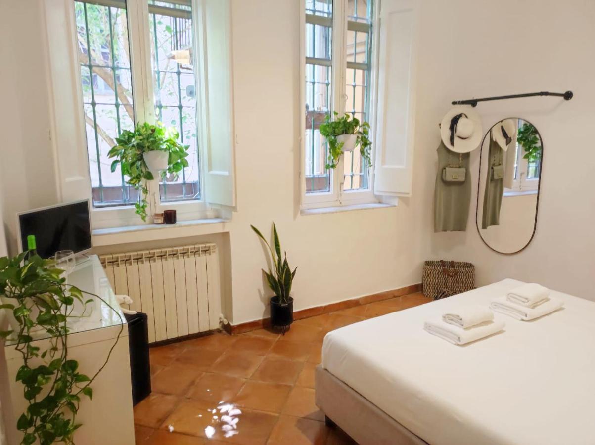 Bed & Breakfast Coronari - A Nest At Navona Square Rome