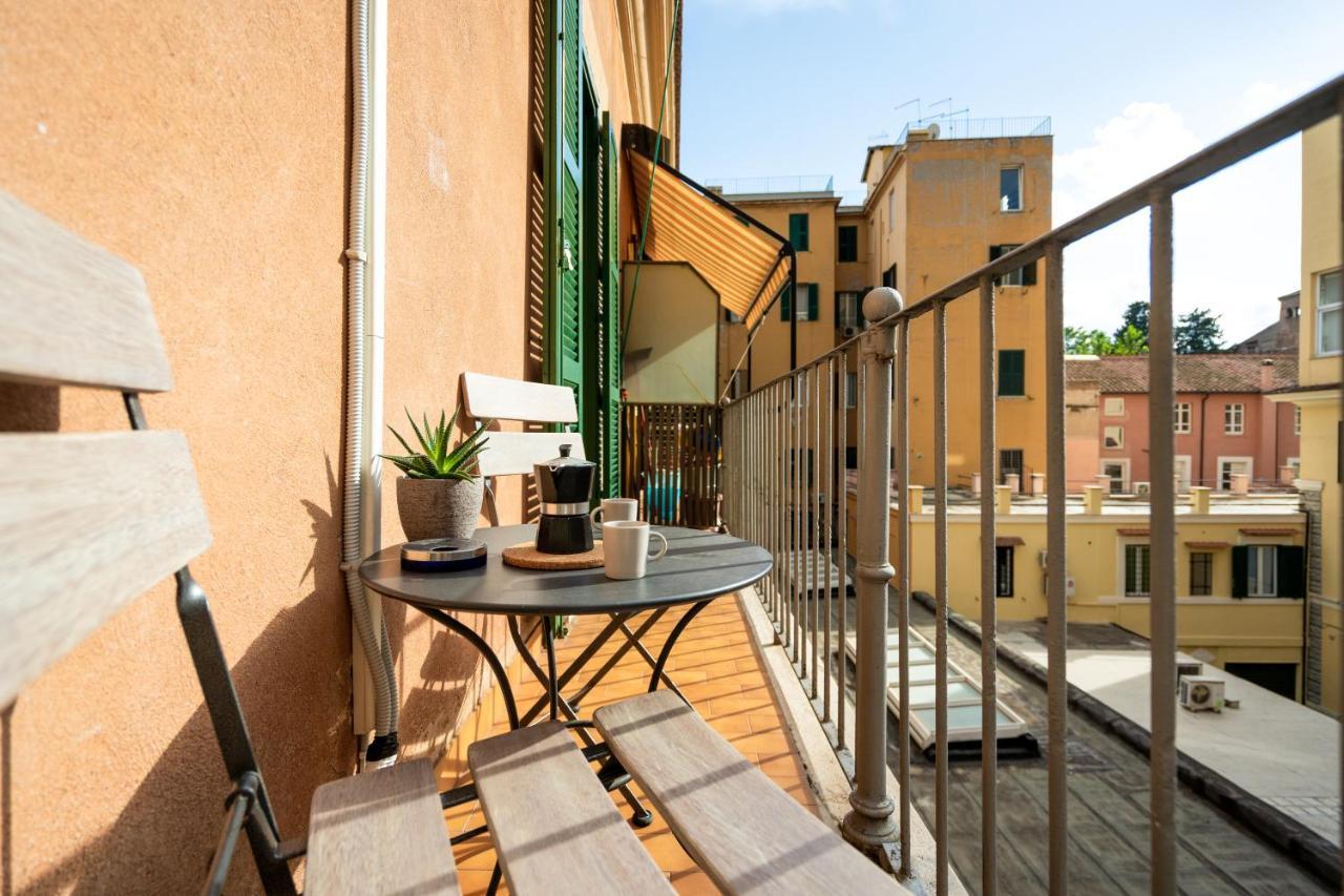 Colosseum House - Private Rooftop, Jacuzzi Hot Tub & View Apartment *