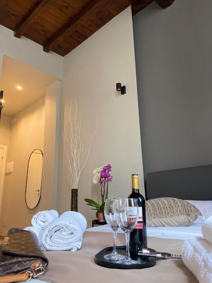 Gasthuis Soha Piazza Di Spagna Boutique Rome