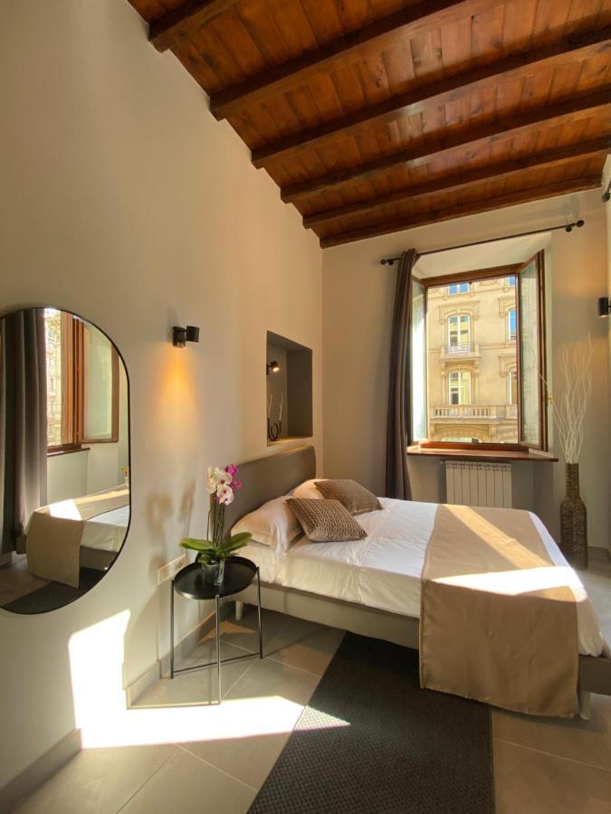 Soha Piazza Di Spagna Boutique Rome