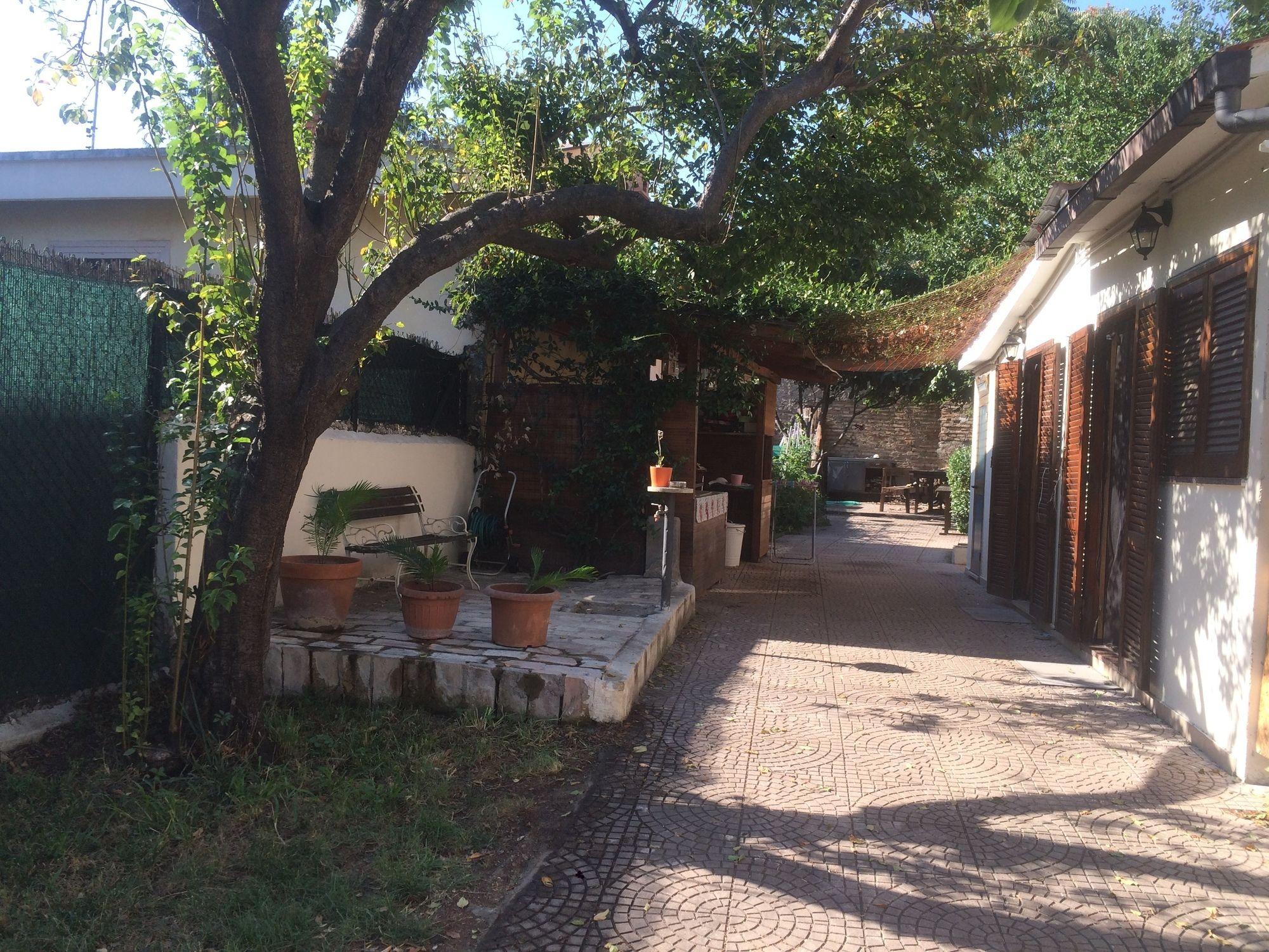 Villino Elda * Rome