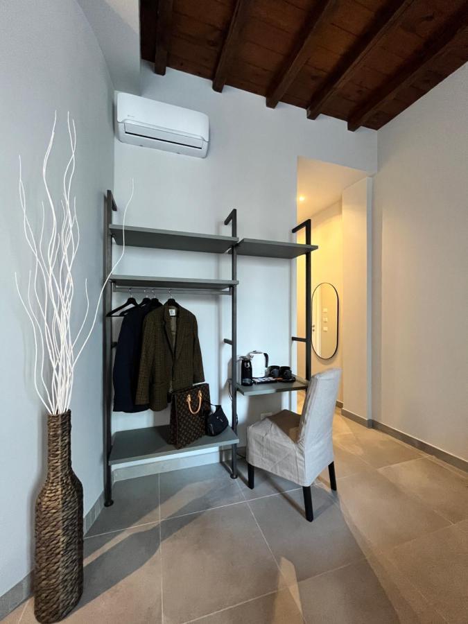Soha Piazza Di Spagna Boutique *