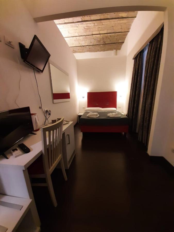 Laterani Dfm Maison d'hôtes 2*