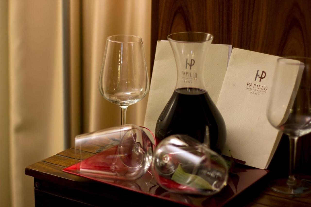 Papillo & 4* Rome