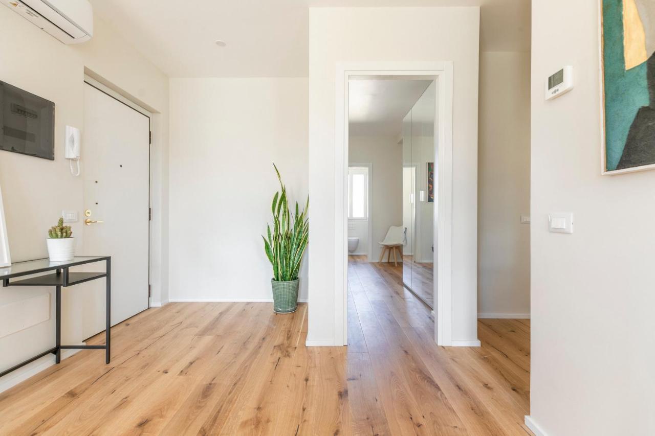 La Dolce - Sunny Penthouse Trastevere Station 100sqm * Rome