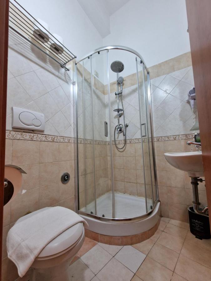 Goito Guest house