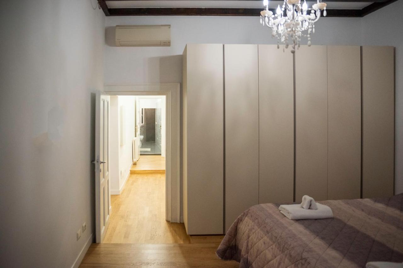 Apartment Splendido Nel Centro Di Roma, Monti *