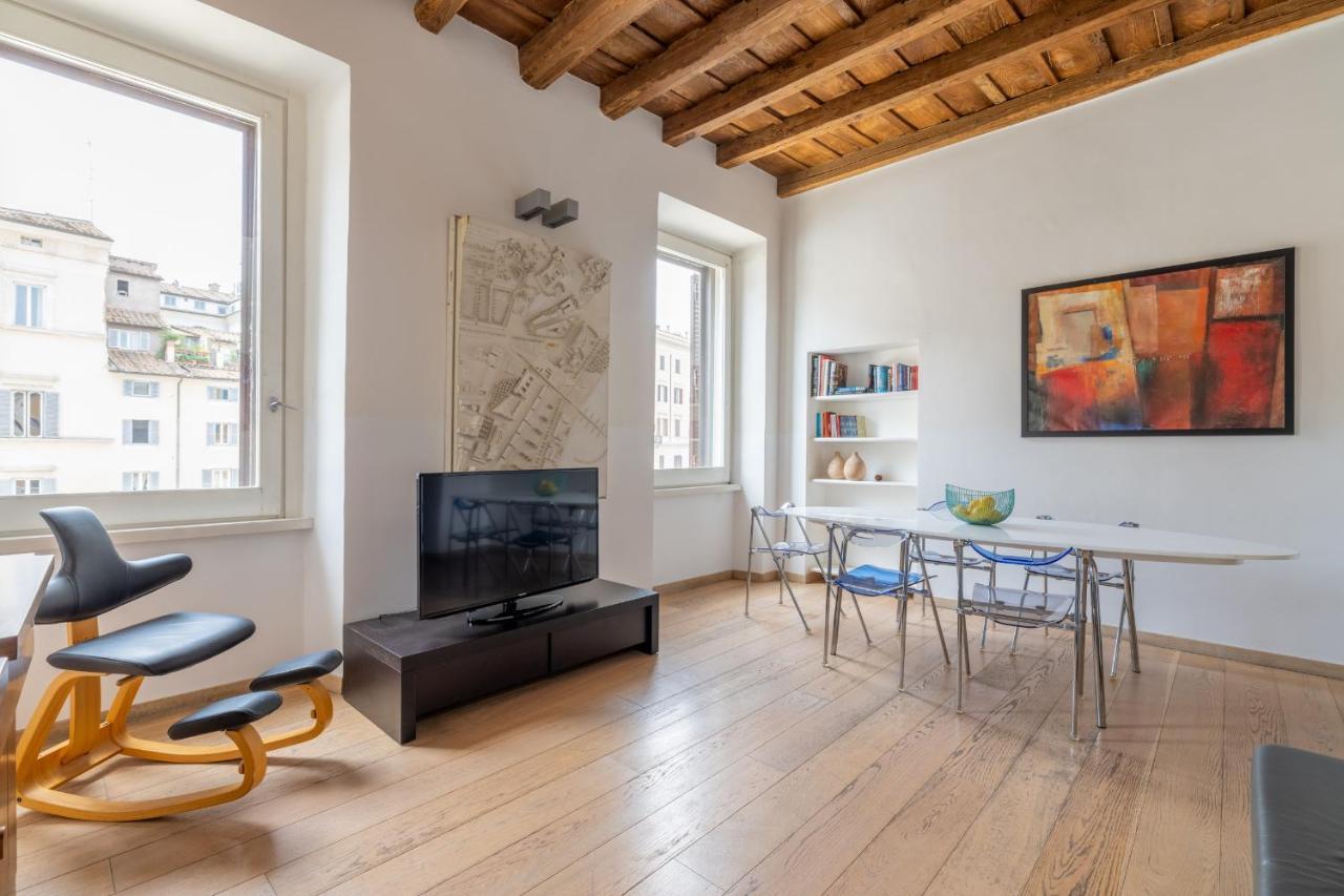Apartment Modern In Campo De Fiori Rome