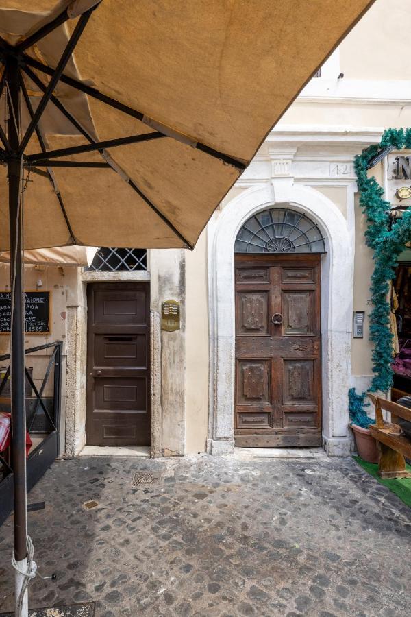 Apartment Modern In Campo De Fiori Rome