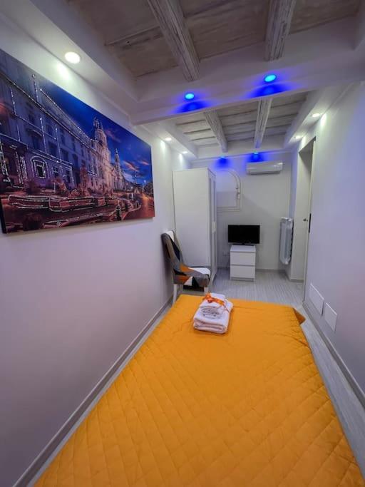 Historic Center, 800 Meters From The Trevi Fontain Apartment Rome