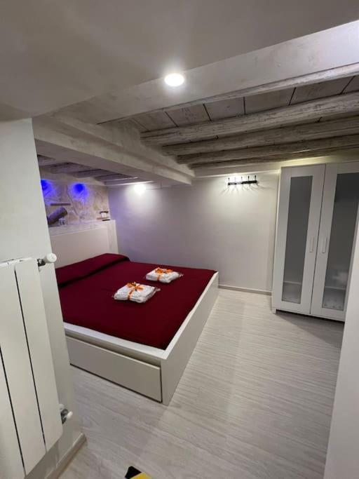 Apartment Historic Center, 800 Meters From The Trevi Fontain Rome
