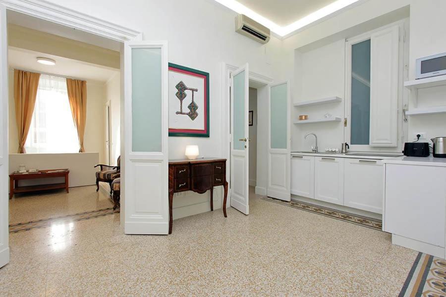 Elegant In The Heart Of Rome-navona Area *