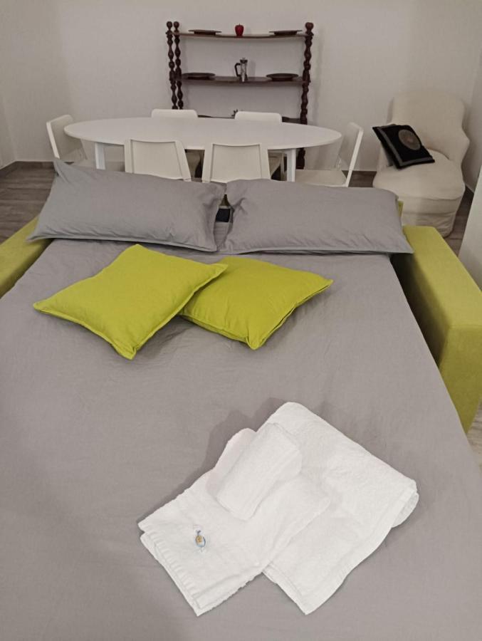 Tiziana's Vatican Apartment *