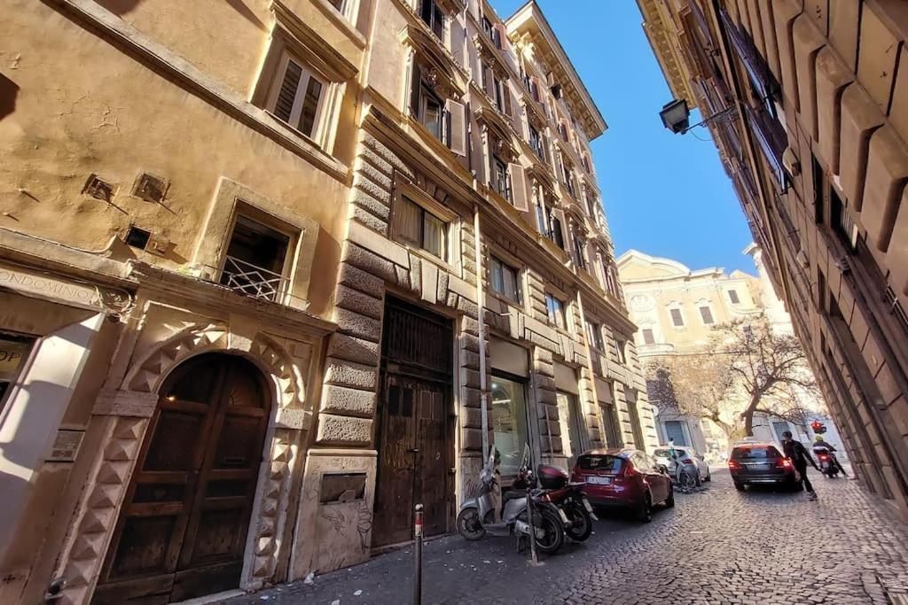 Navona Elegant Two Bedroom Rome