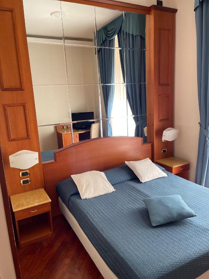 3rd Floor 69 Manin Street * Rome