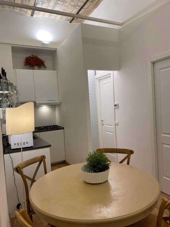 Apartment Domus Alfieri Al Colosseo