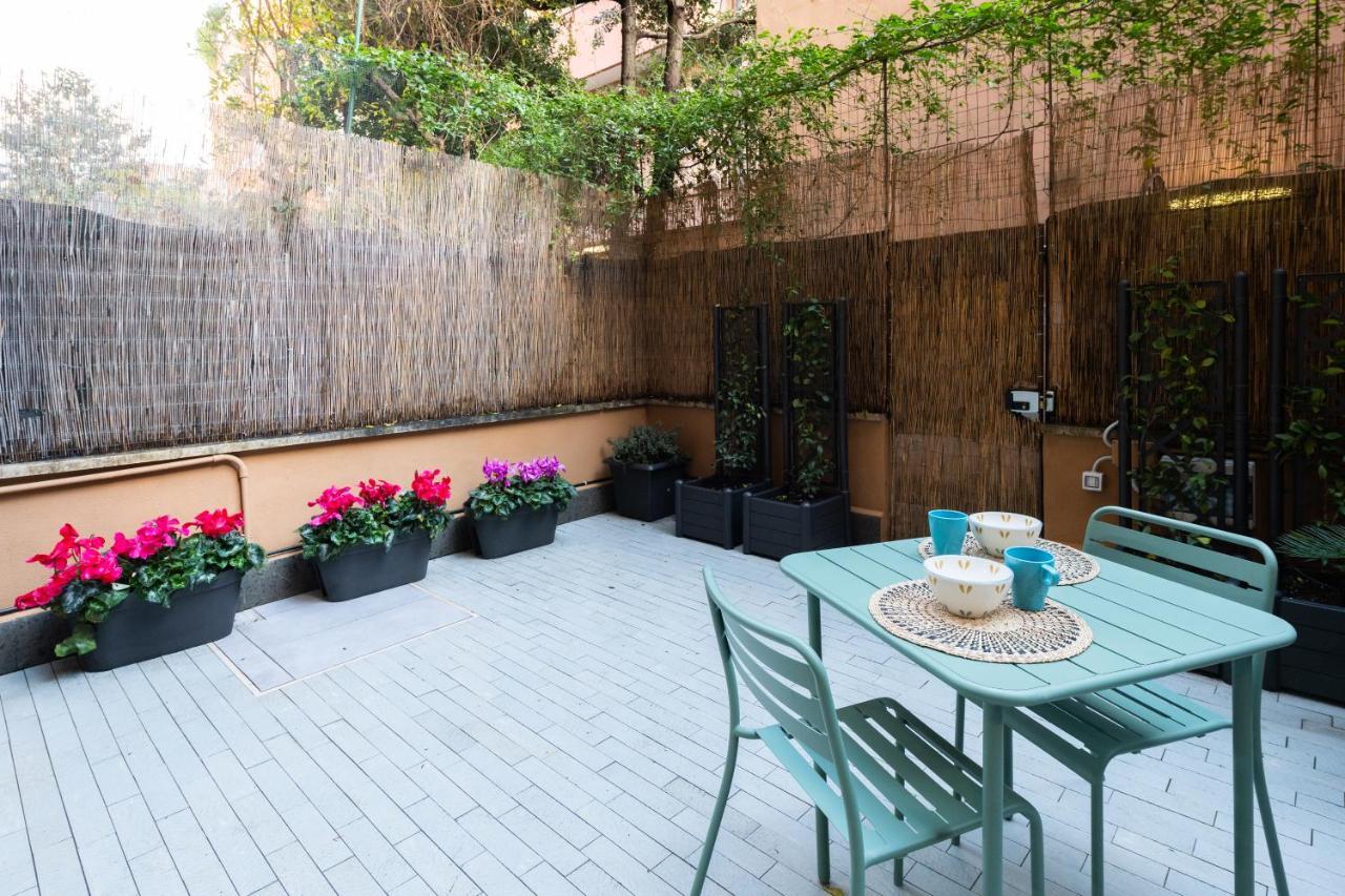 Casa Vegezio Near Vatican Museum And Metro Cipro Private Garden Check-in From 3 Pm To 10 Pm * Rome