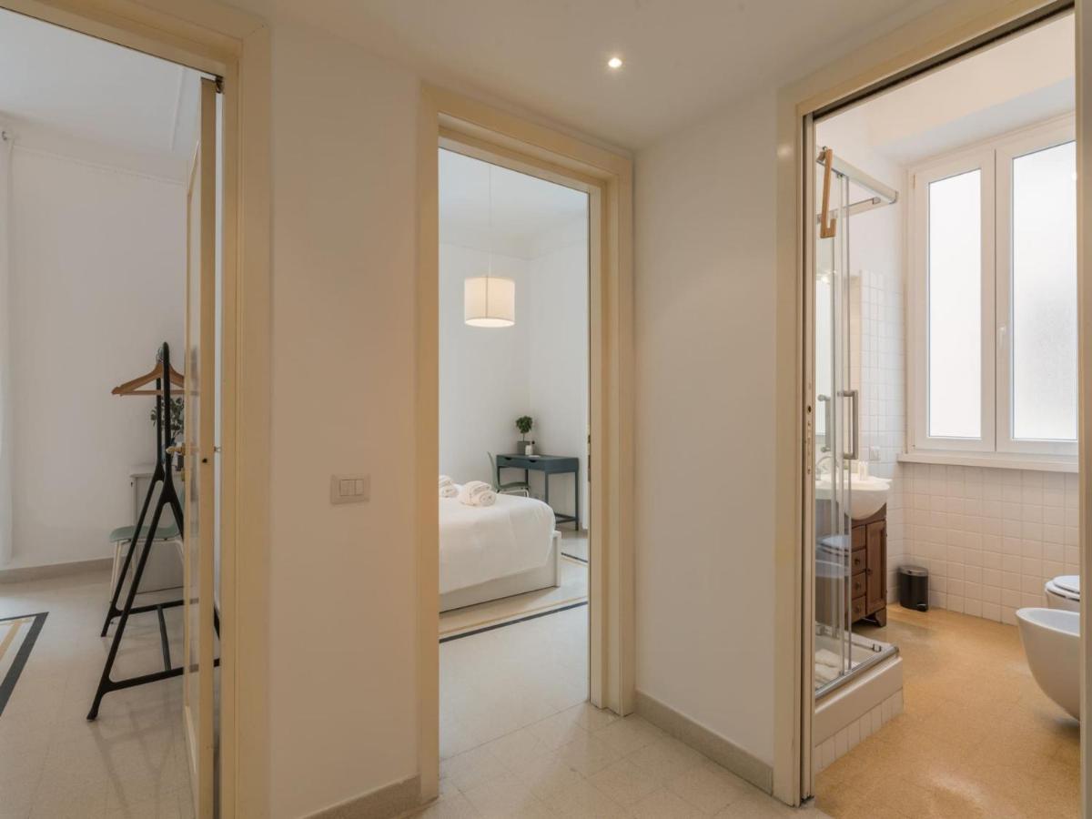 The Rent - Sunny Three-bedroom Near Ottaviano Metro Stop Apartment Rome