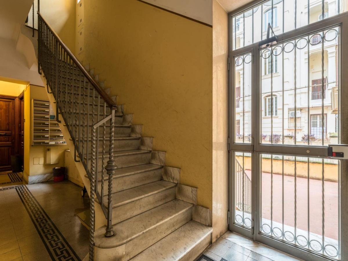 Apartment The Rent - Sunny Three-bedroom Near Ottaviano Metro Stop Rome