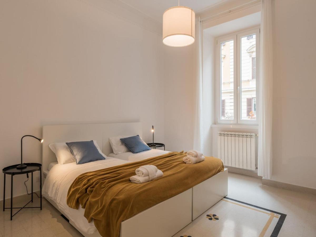 The Rent - Sunny Three-bedroom Near Ottaviano Metro Stop Rome