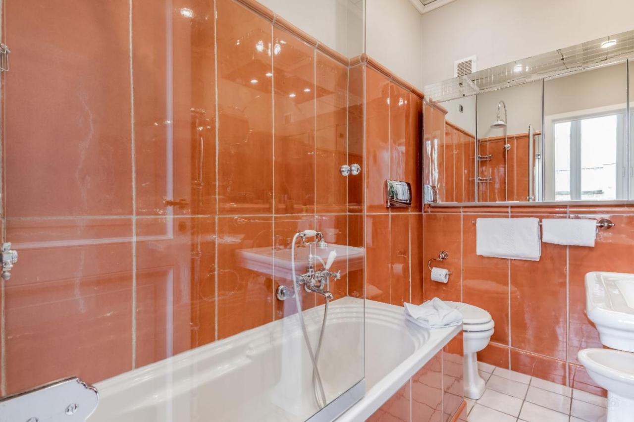 - Pietra Apartment Rome
