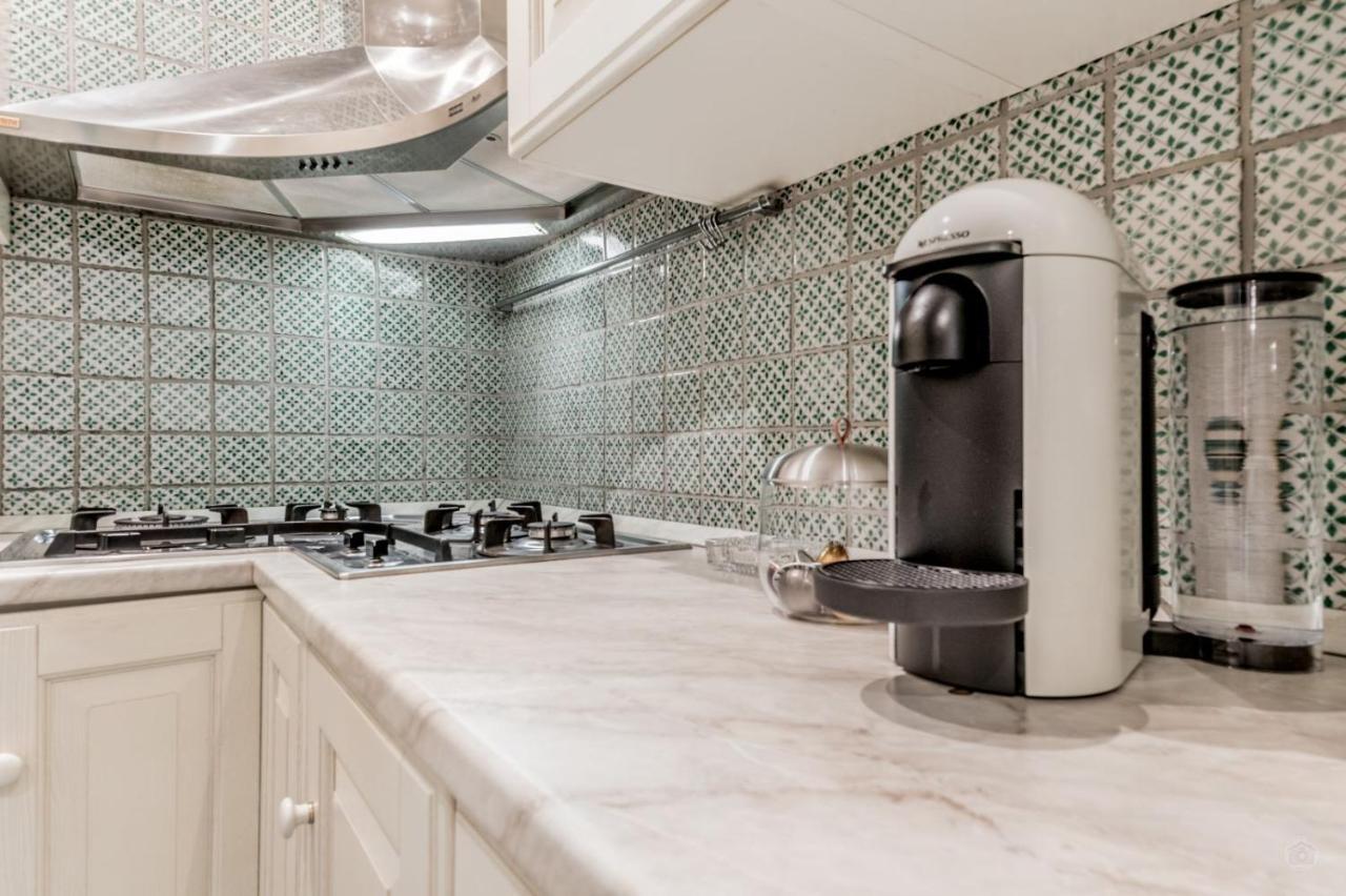 - Pietra Apartment Rome