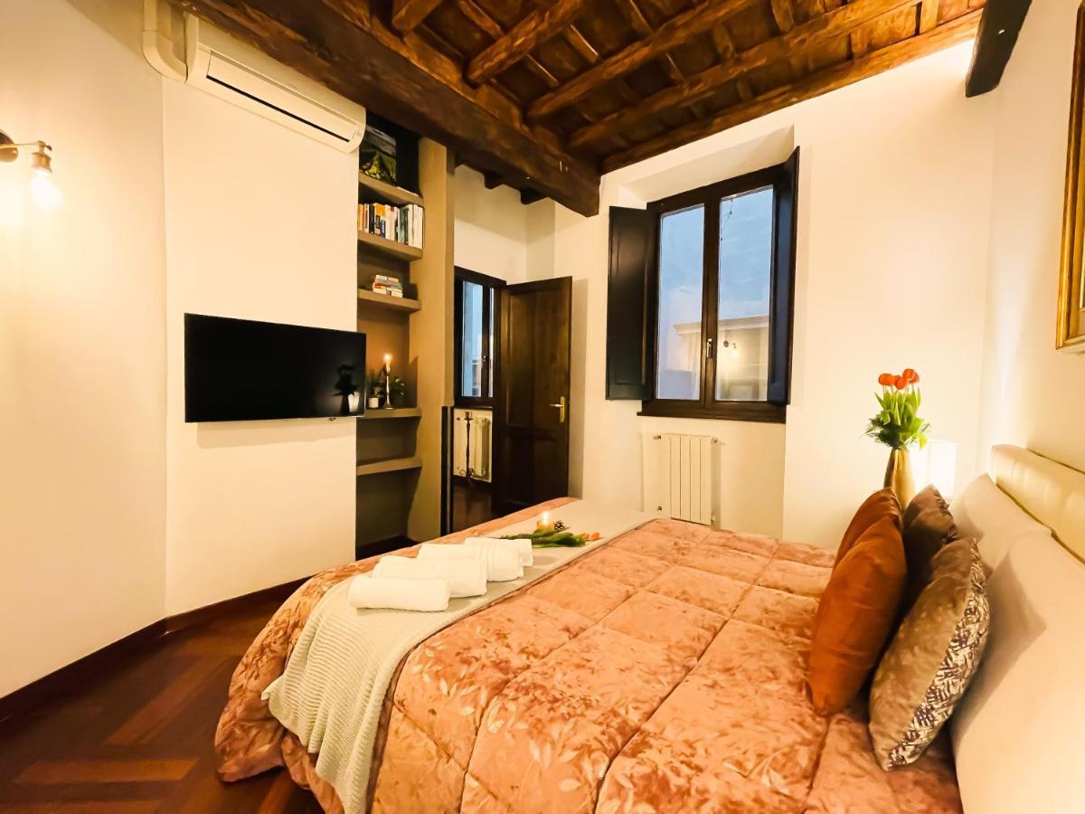 Trevi Fountain Stylish Apartment Rome