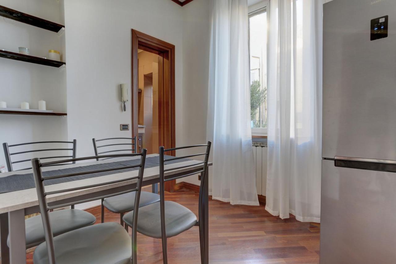 Capo D'africa 48 - And Appartement *