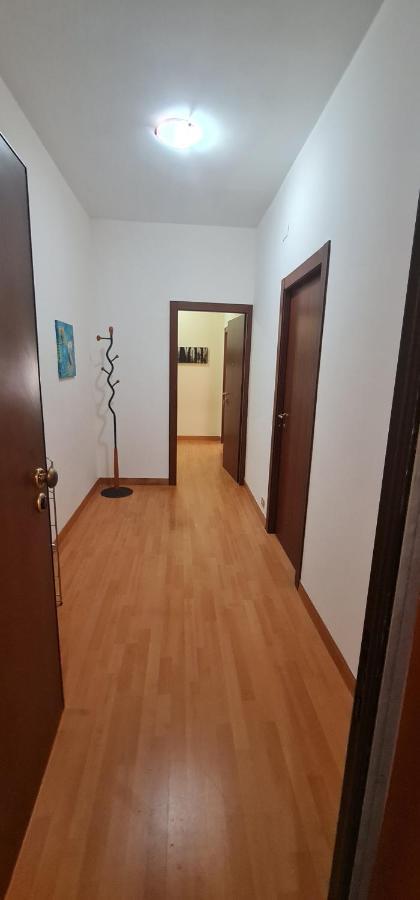 Apartment 800mt Dalla Metro Rome