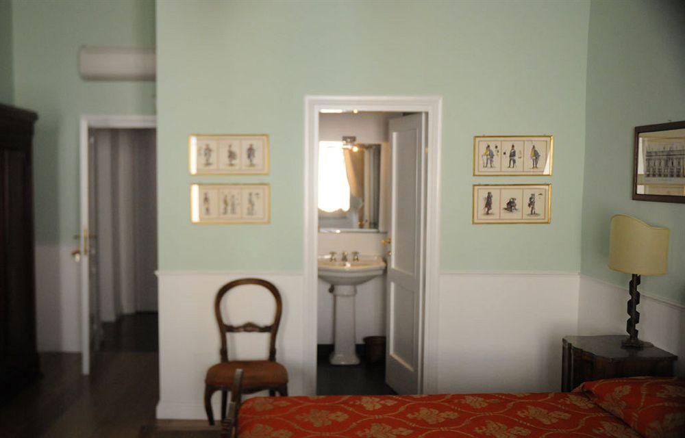 Relais Teatro Argentina 2* Rome