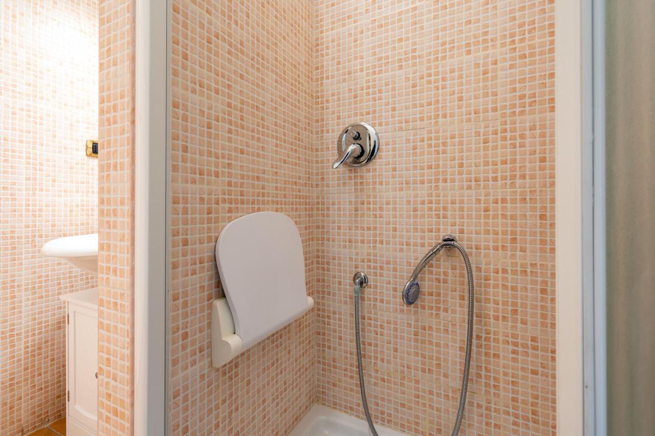 Ampio Con Vinili In Centro Storico Apartment *