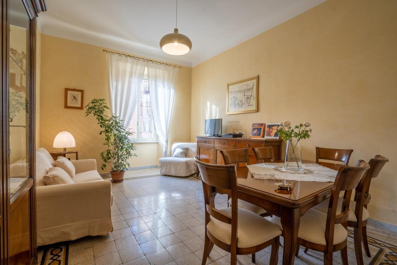 Ampio Con Vinili In Centro Storico Apartment *
