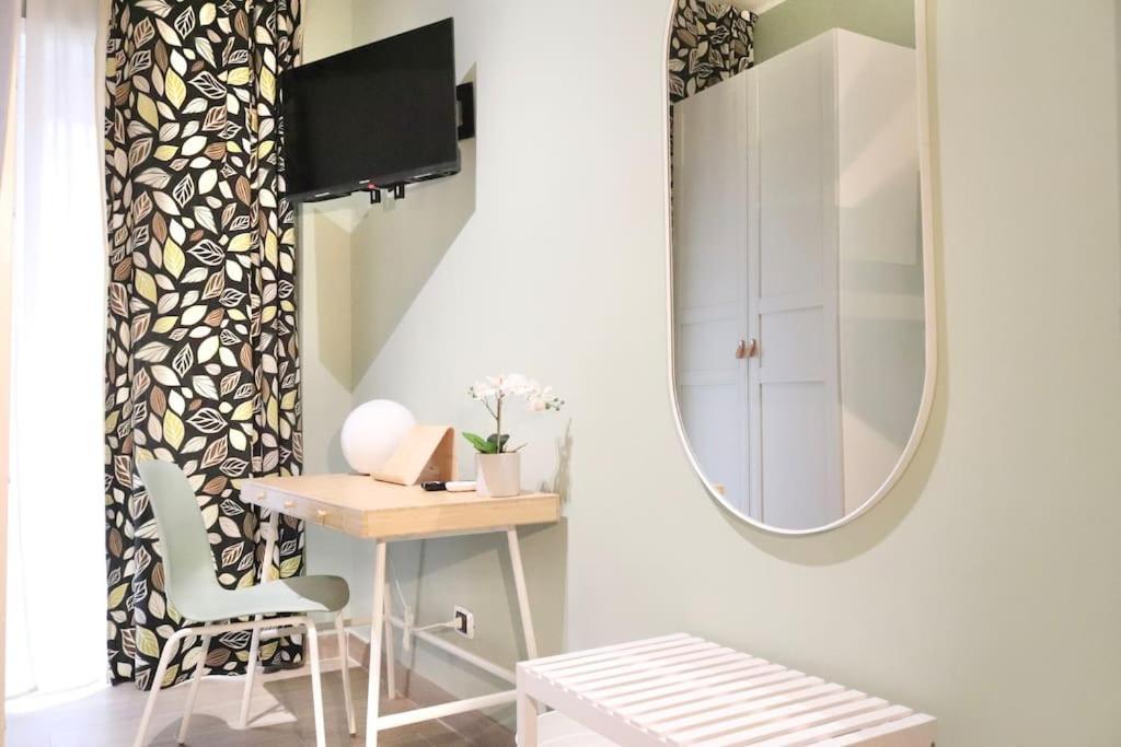 Apartment -roma-design Apartament Close To Centre Rome