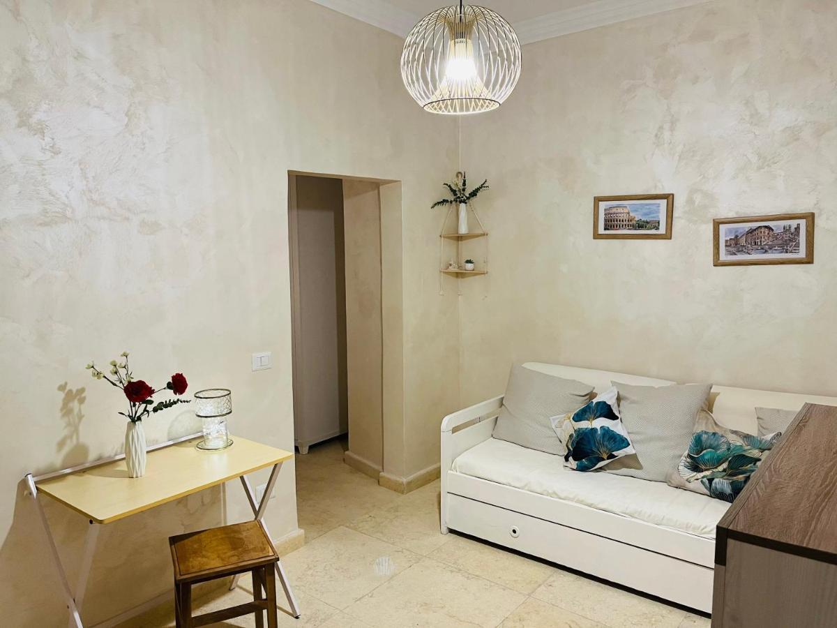 Apartment Colosseum Rome