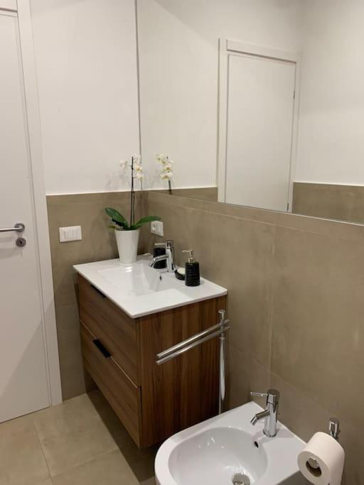 Casa Con Giardinetto Al Centro Di Appartement Rome