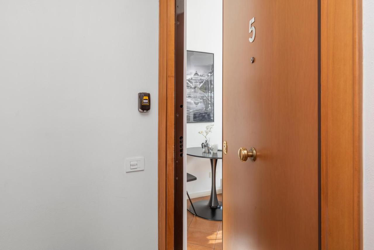 White Flat Termini Apartamento *