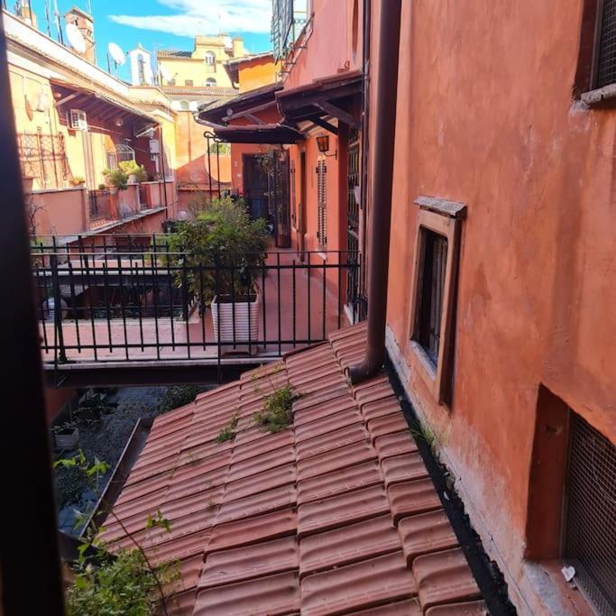 Appartement Julia Nel Cuore Di Trastevere *