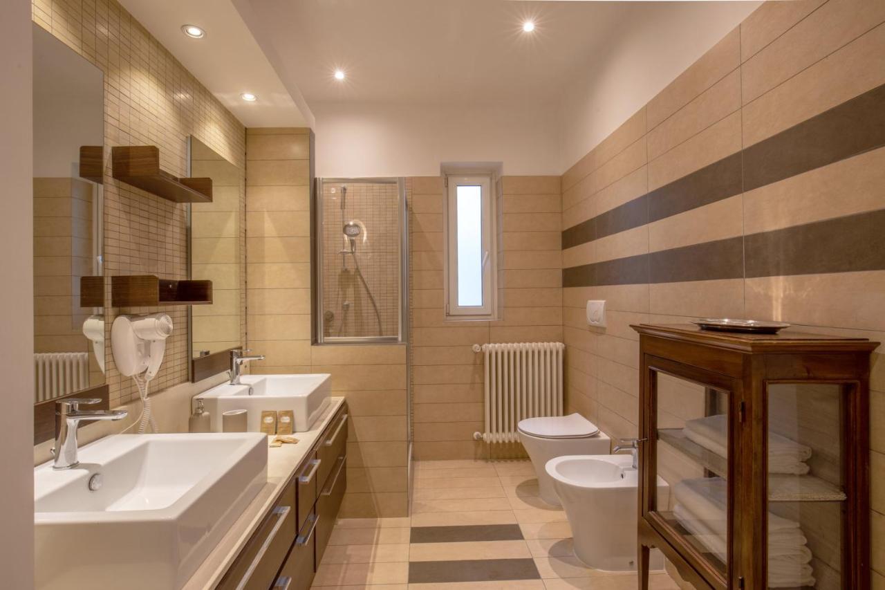 94 Luxury * Rome