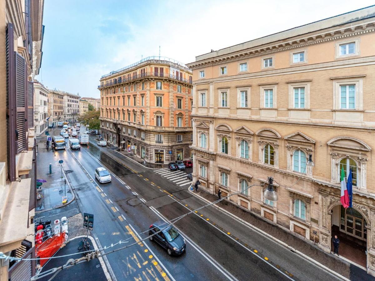 Vittorio Emanuele By Interhome Rome