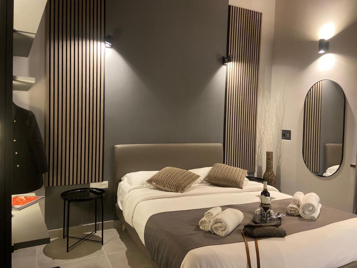 Gasthuis Soha Piazza Di Spagna Boutique Rome