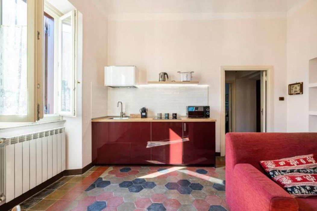 Apartment Charming At Spanish Steps, No Elevator