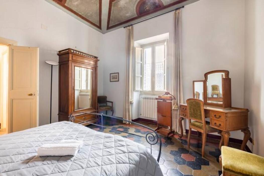 Charming At Spanish Steps, No Elevator