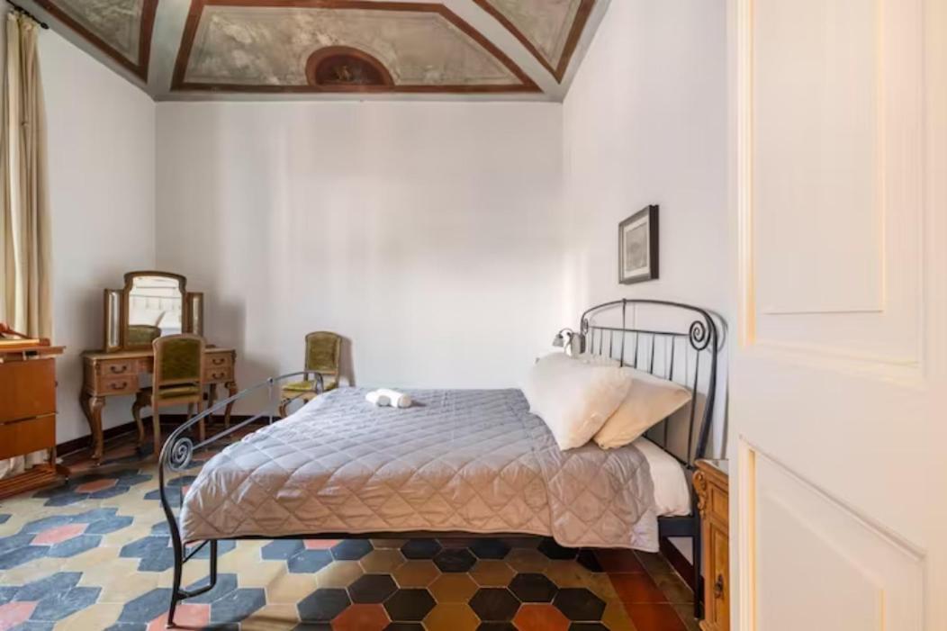 Apartment Charming At Spanish Steps, No Elevator Rome