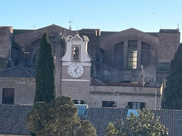 Affittacamere X2 Con Magnifica Vista Sul Chiostro Di Michelangelo E Le Terme Di Diocleziano Roma