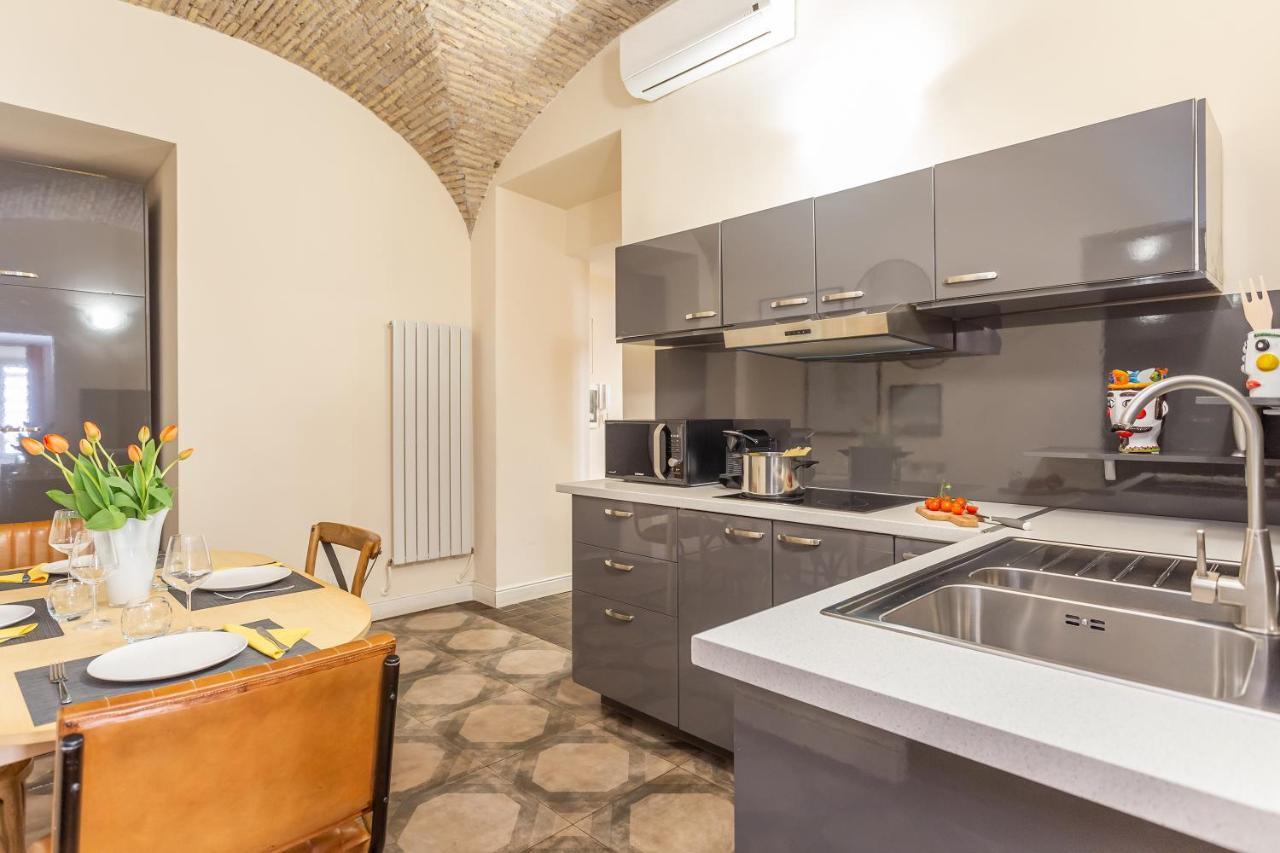 Apartment Daplace - Lucia Rome
