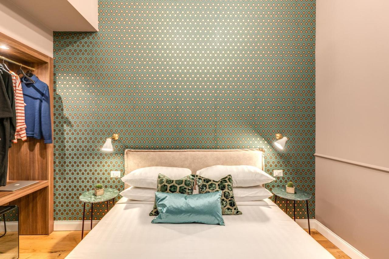 Tree Charme Parliament Boutique 3* Rome