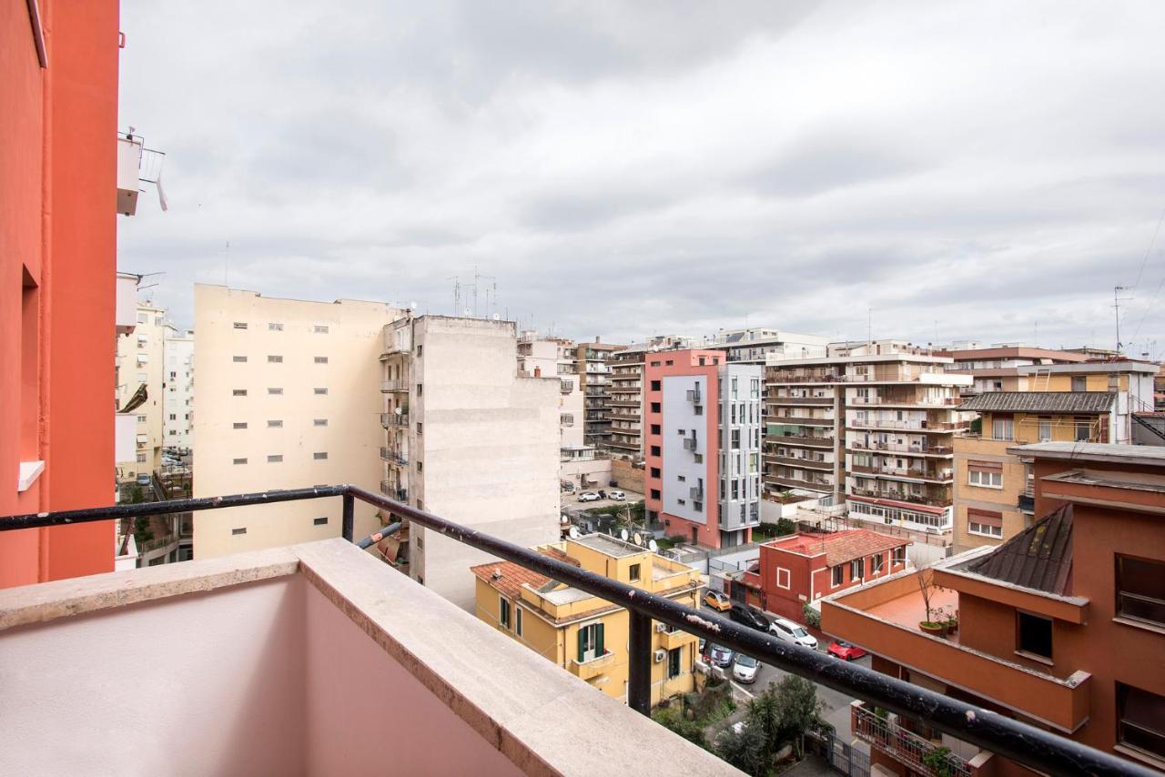 Holiday home Stylish & Cozy - 5 Star Location- Balcony - View *