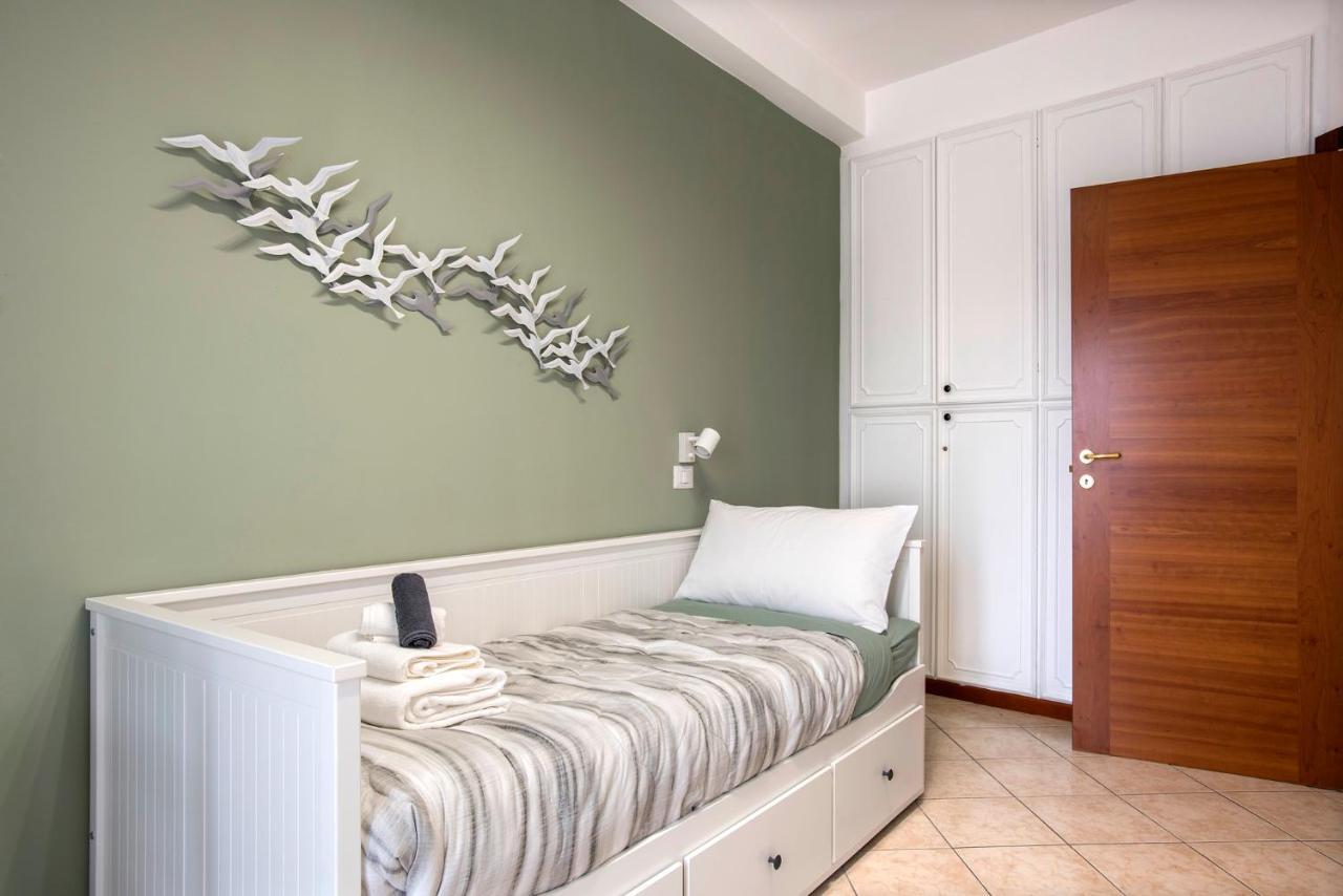 Stylish & Cozy - 5 Star Location- Balcony - View Holiday home Rome