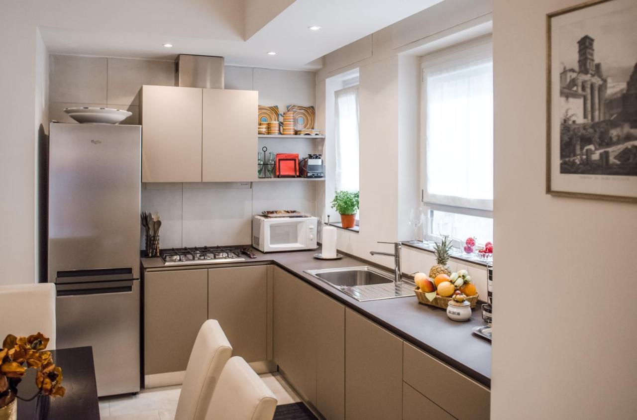 Casa 3 Santi, Your Contemporary In * Rome