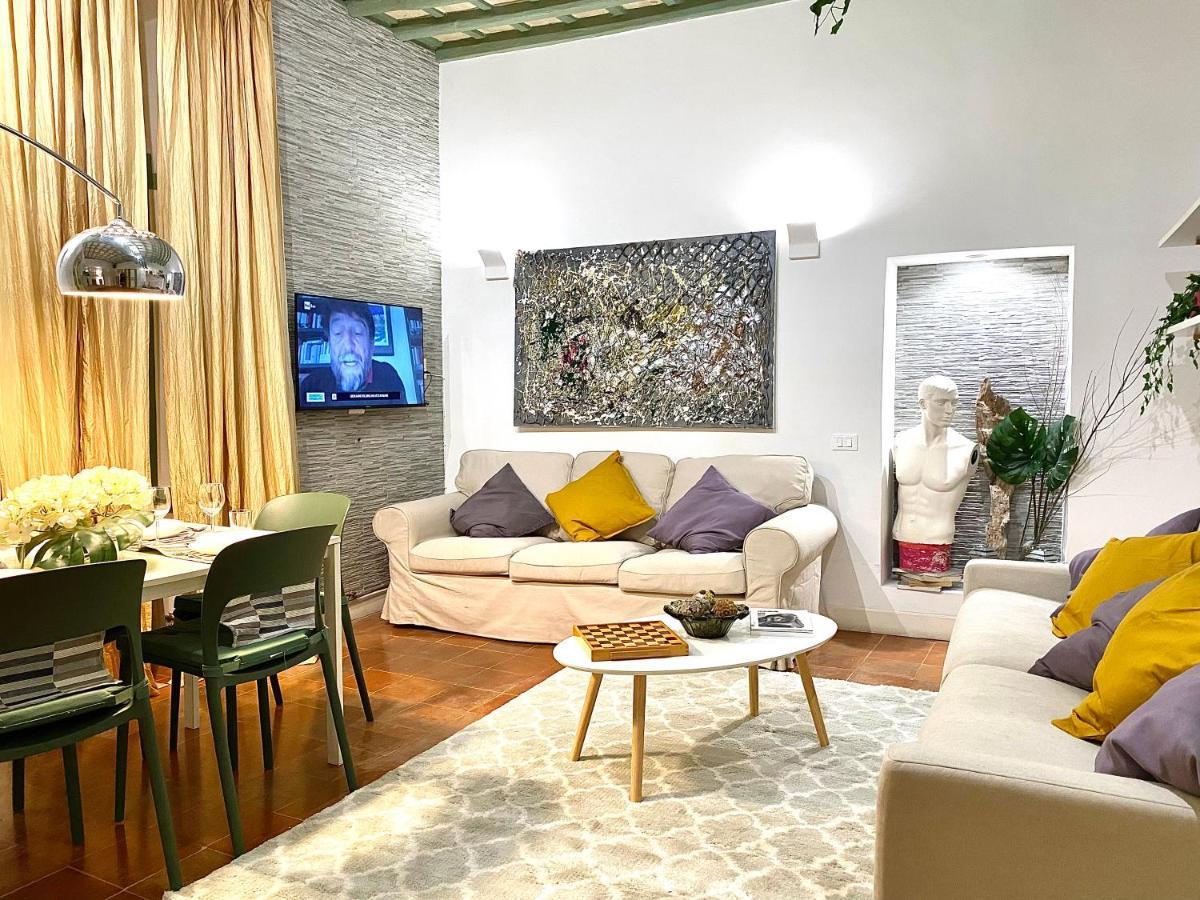 Pantheon Ancient Apartment Rome